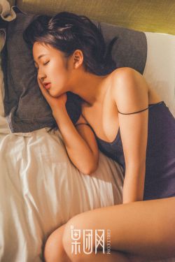 谁偷看了她的屁屁